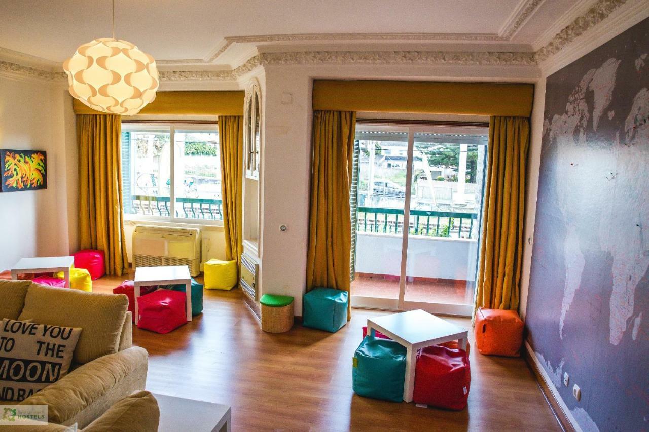 Help Yourself Hostels - Carcavelos Coast Exterior photo